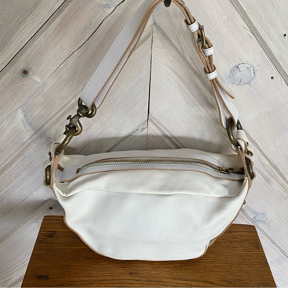 Marc Jacobs Off White Leather Shoulder Bag Made in Iltaly - Picture 4 of 16